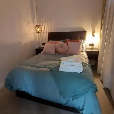 Rent4 Apartment *