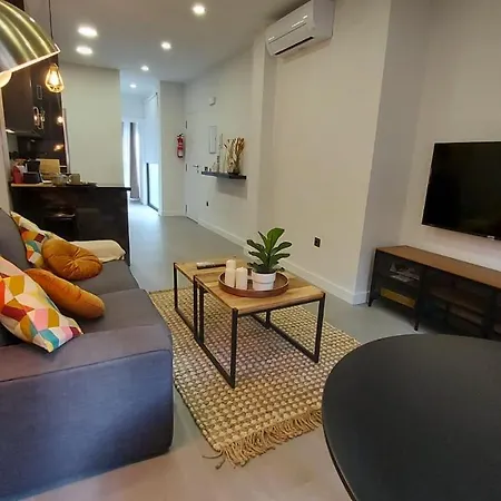 Apartment Rent4 *